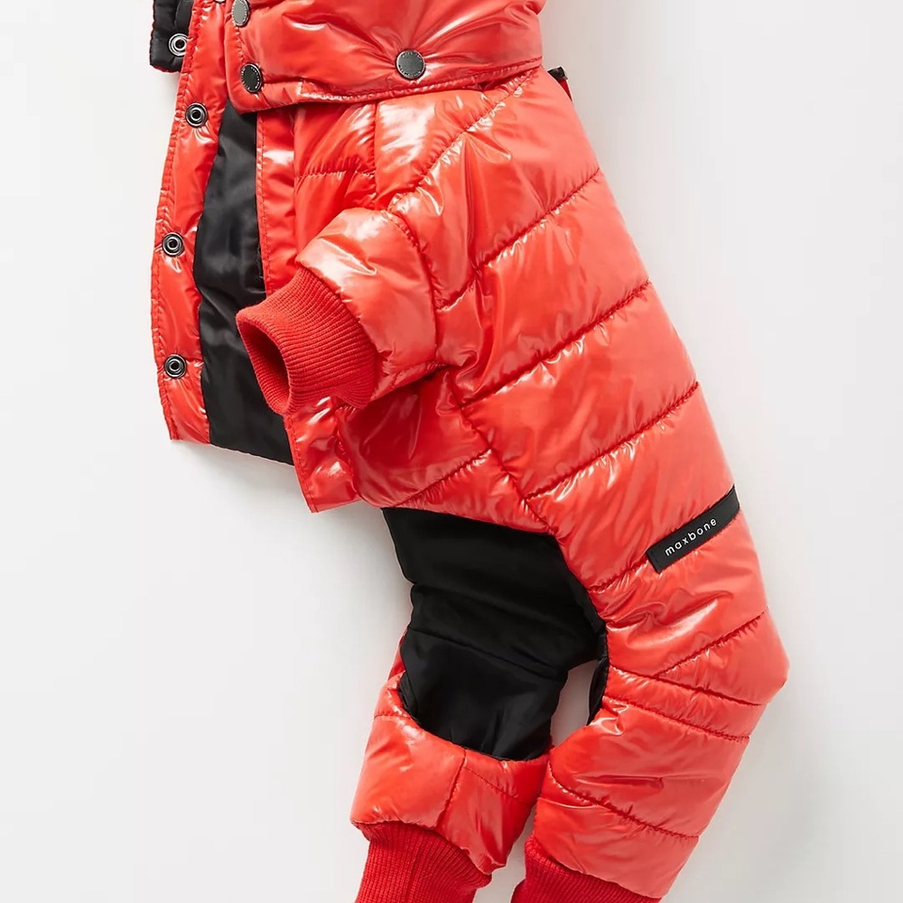 Maxbone dog snowsuit size Medium worn for 1 winter season
